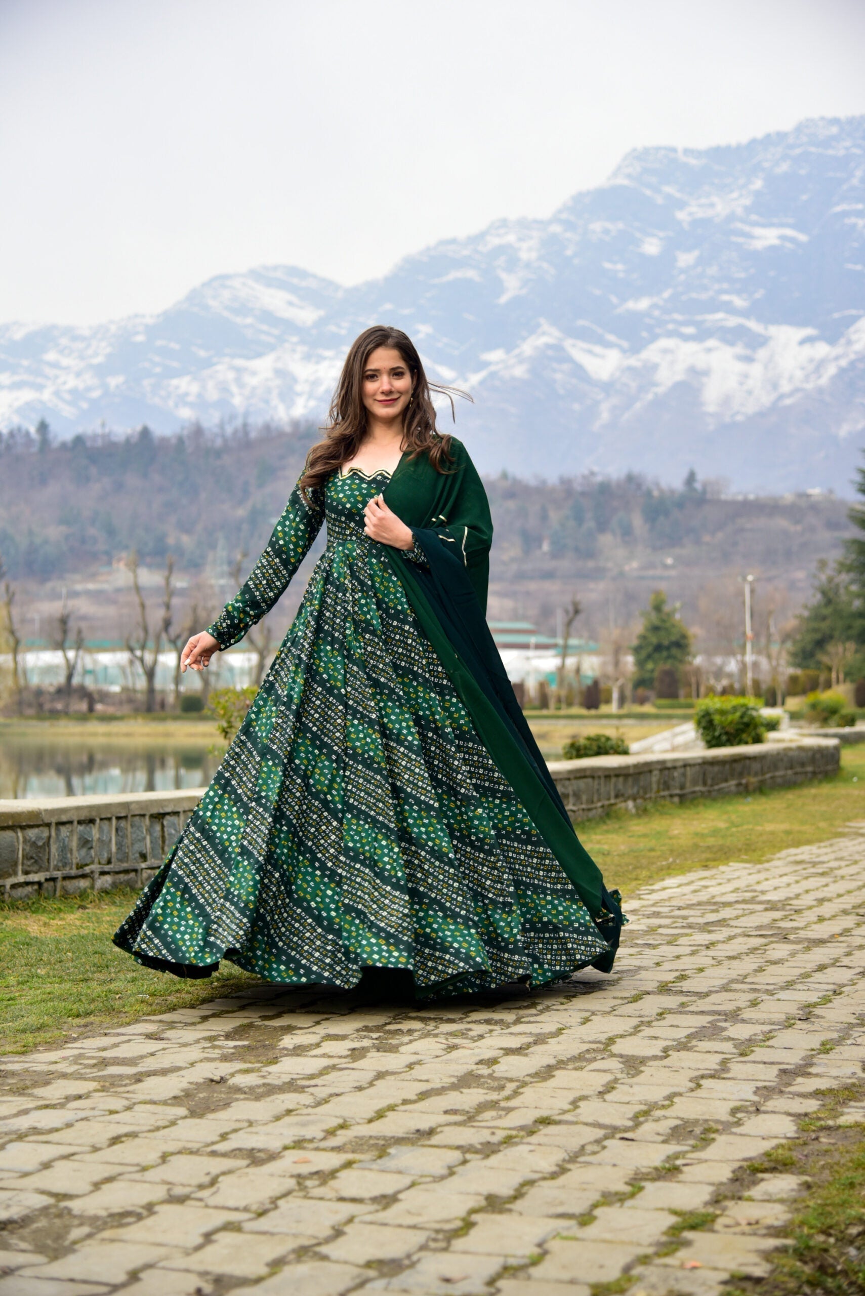 green shimmer glace maxi set