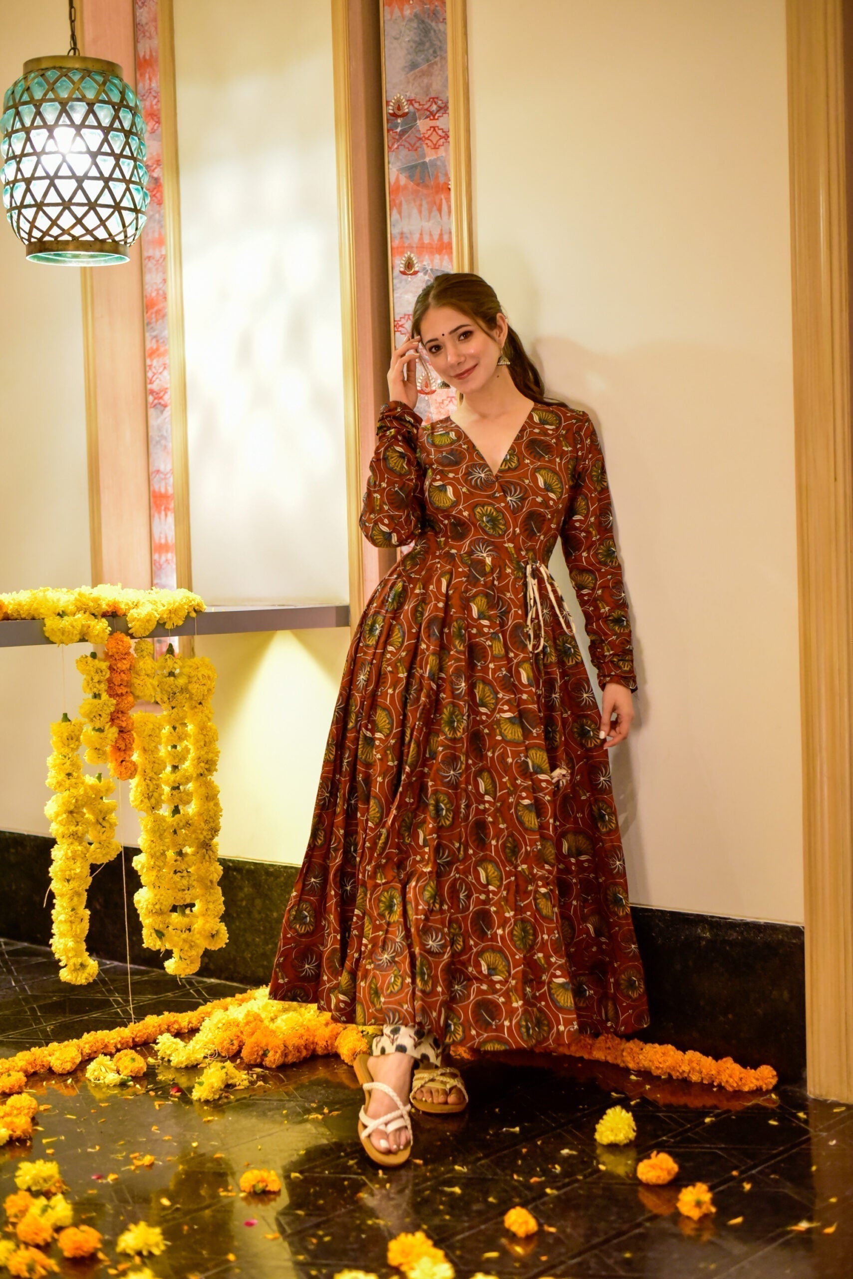 kaashni maroon kurta set