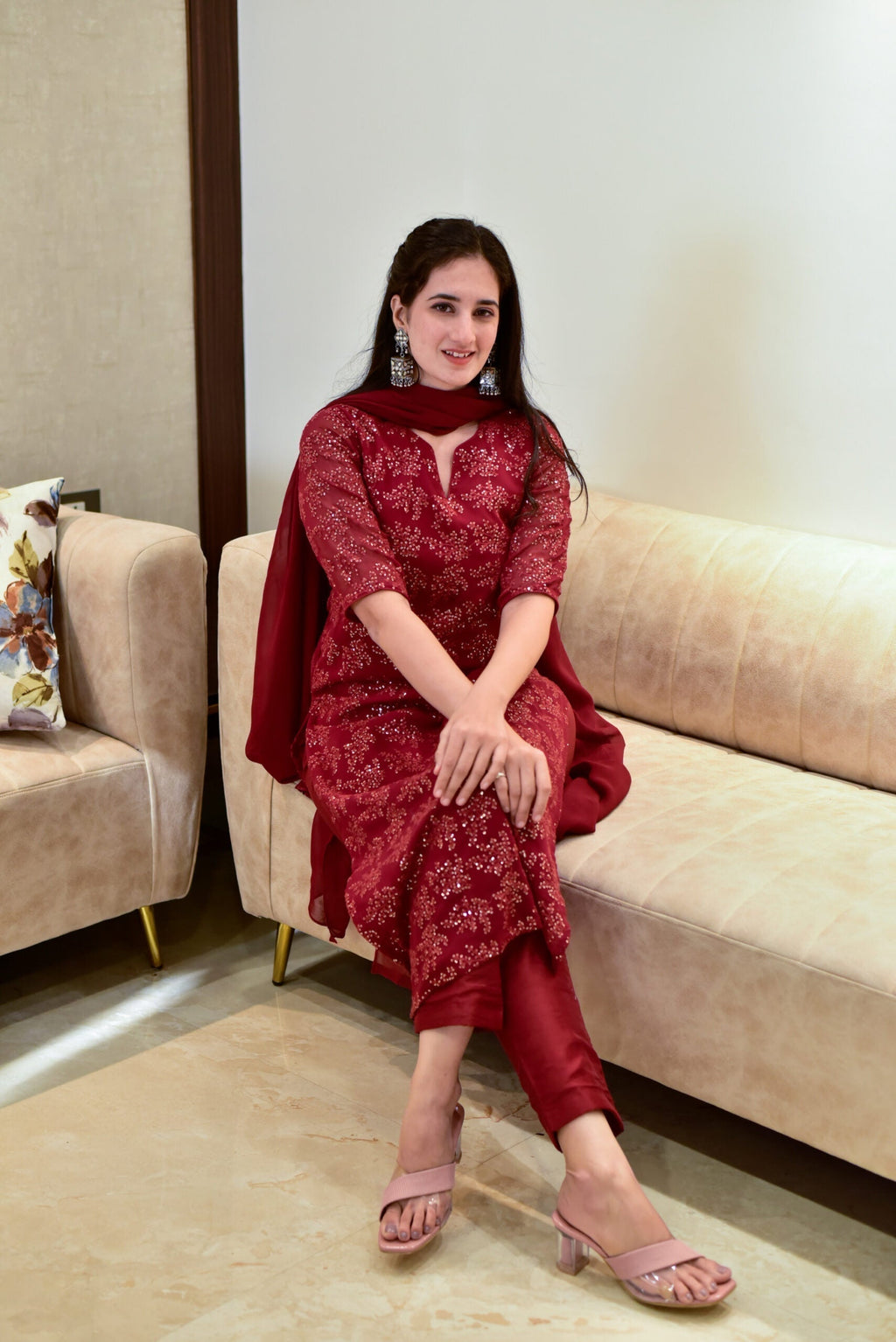 Mrunali embroidered kurta set