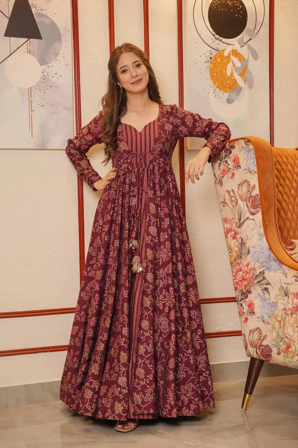 GARGI FLORAL SHRUG SET