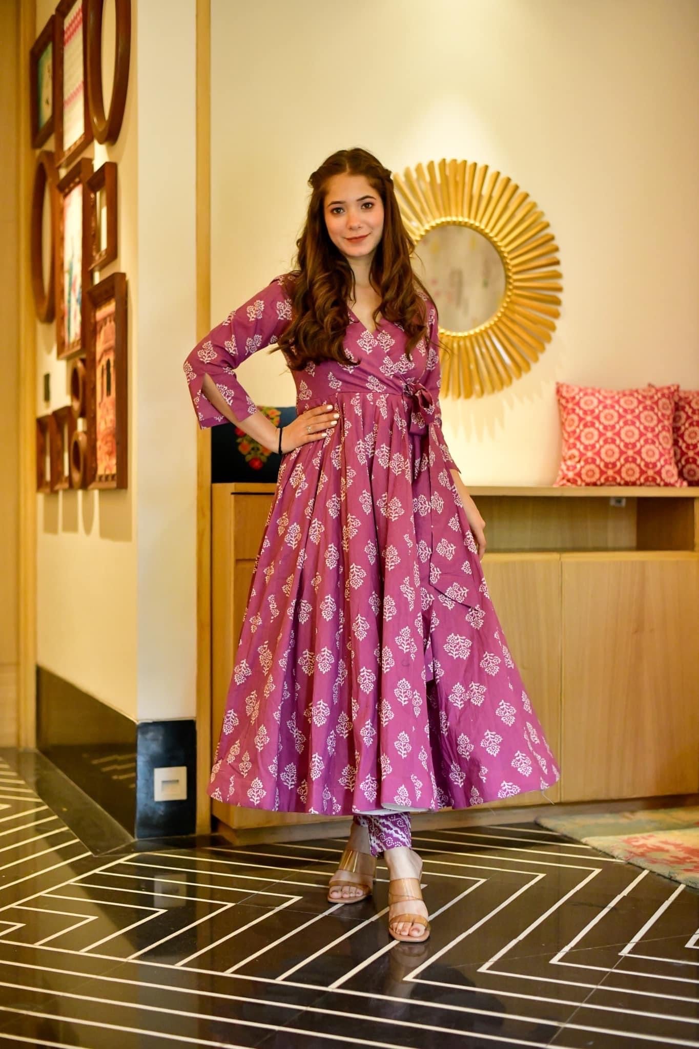 maahi purple cotton suit set