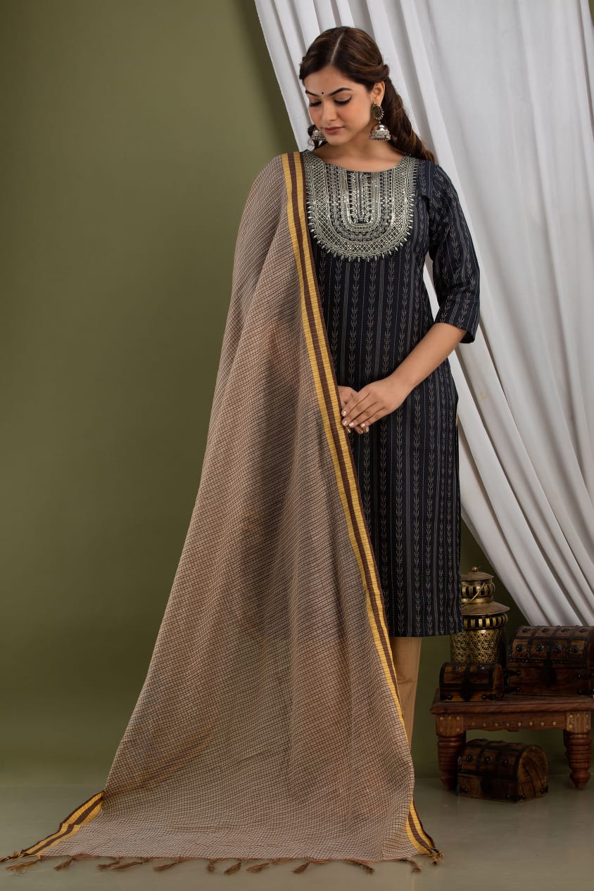 Handwoven cotton Sequin Suit : Black